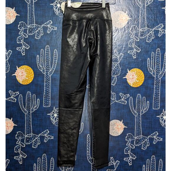 NWT OFFLINE Aerie The Hugger Crossover High Waisted Legging Black Women's XS - Picture 7 of 10